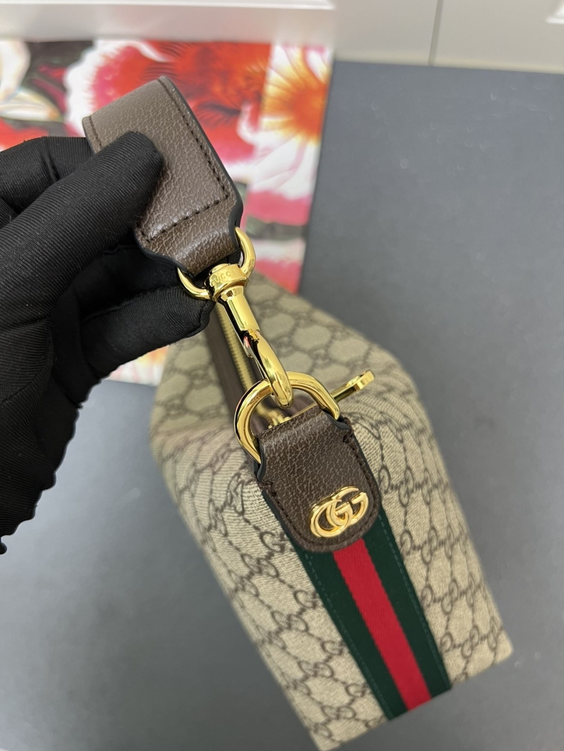 Gucci Shopping Bags